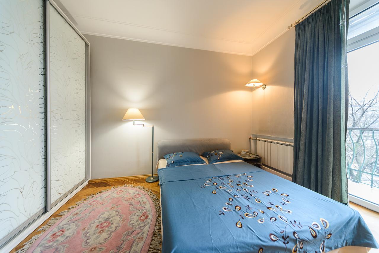 Apartment Near Olympic Stadium Kiev Extérieur photo