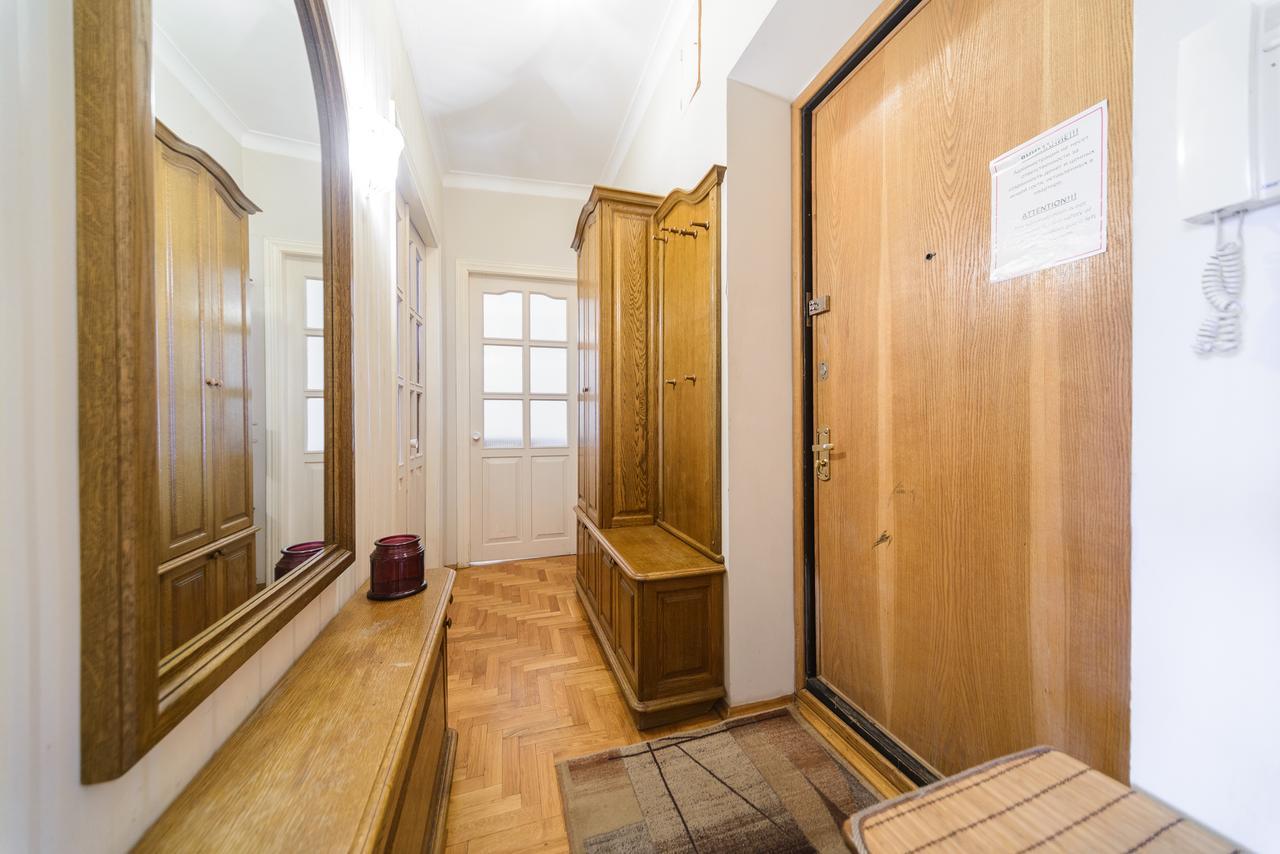 Apartment Near Olympic Stadium Kiev Extérieur photo